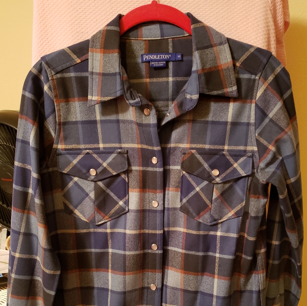 NWT Women's Pendleton Wool Shirt